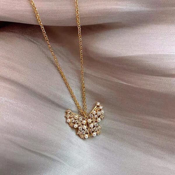 Charming Butterfly Necklace