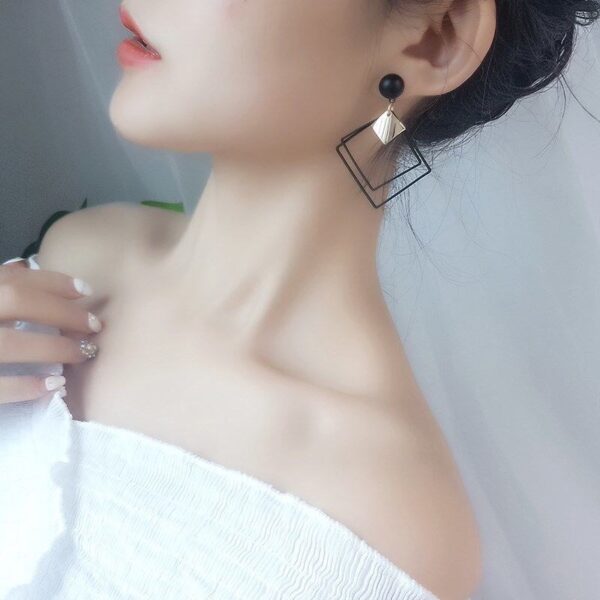 Elegance Earring