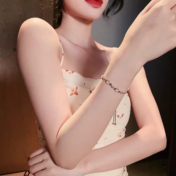 Fashion Cat’s Eye Bracelet - Image 2
