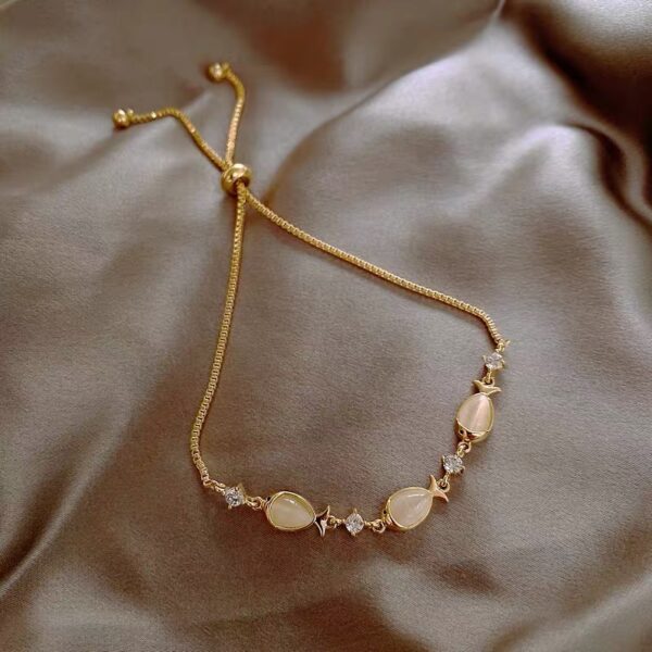 Fashion Cat’s Eye Bracelet
