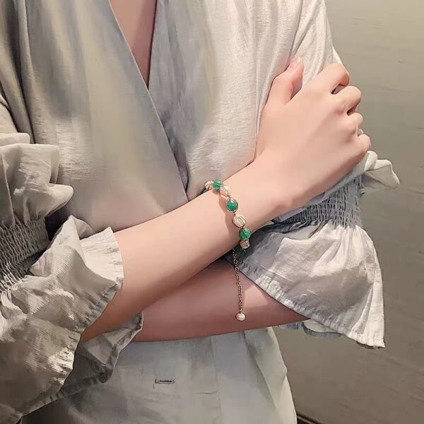 Green Jade & White Pearl Bracelet - Image 2